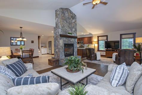 10 Homestead Road Casco ME 04015