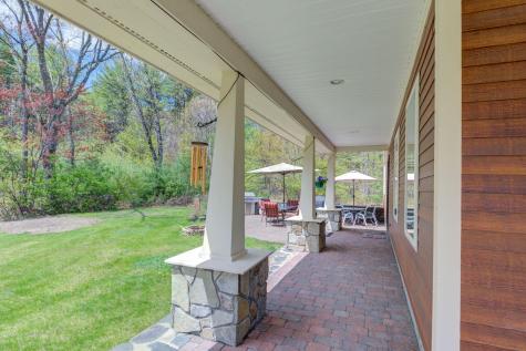 10 Homestead Road Casco ME 04015