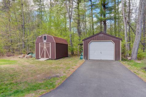 10 Homestead Road Casco ME 04015