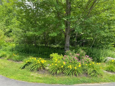 10 Homestead Road Casco ME 04015