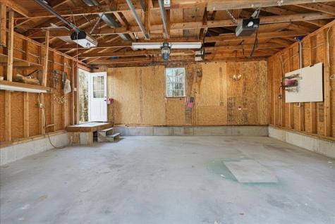 26 Carpenter Road Poland ME 04274