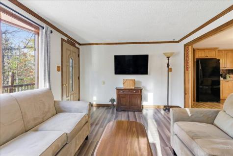 26 Carpenter Road Poland ME 04274