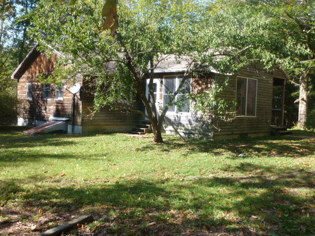 22 Davis Farm Road Raymond ME 04071