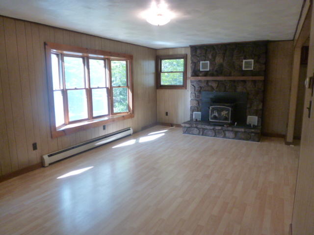 22 Davis Farm Road Raymond ME 04071