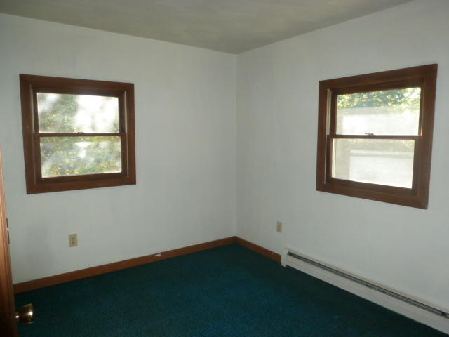 22 Davis Farm Road Raymond ME 04071