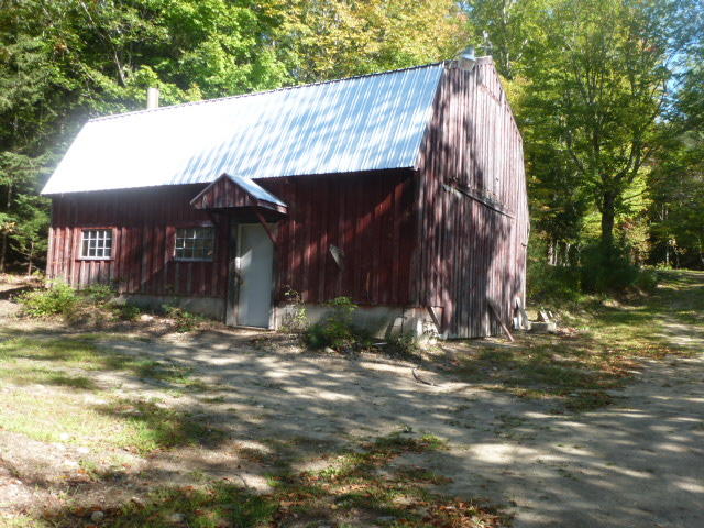 22 Davis Farm Road Raymond ME 04071