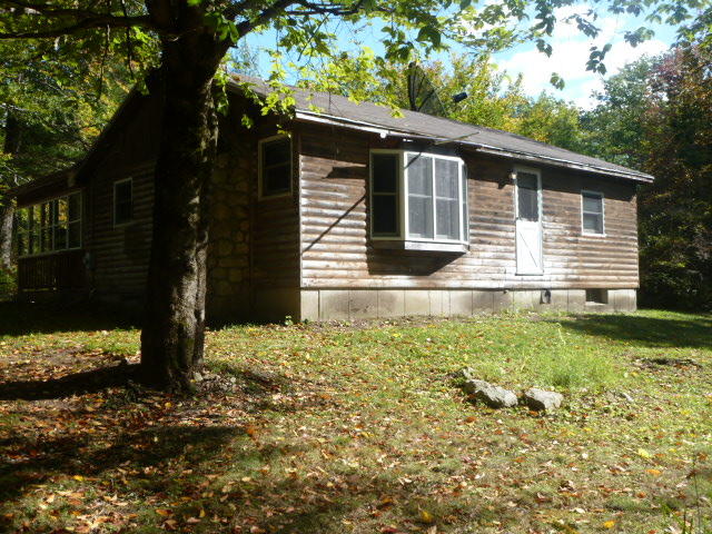 22 Davis Farm Road Raymond ME 04071