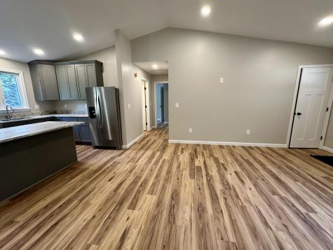 32 Helena Way Bridgton ME 04009