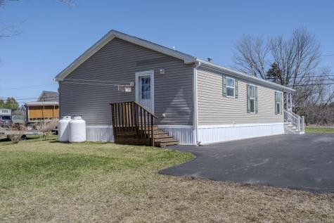 1032 Main Street Vassalboro ME 04989