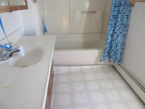 8 Gibbons Court Brewer ME 04412