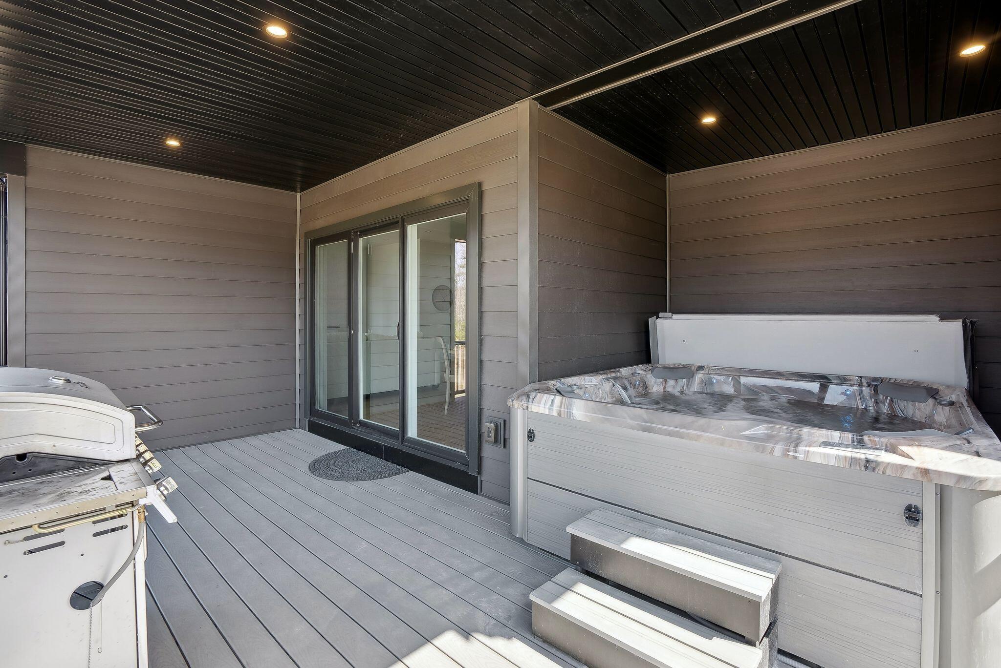 68 Green Acres Drive Buxton ME 04093