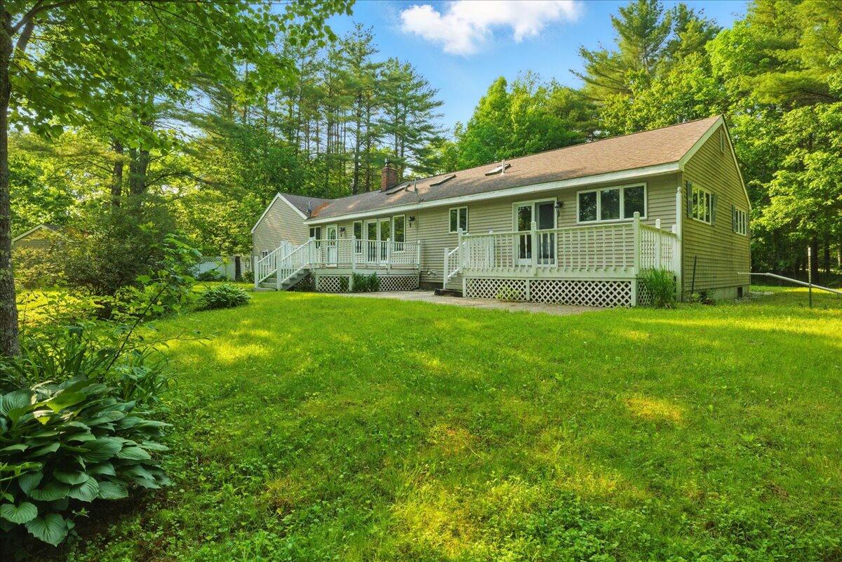 14 Goshen Lane New Gloucester ME 04260