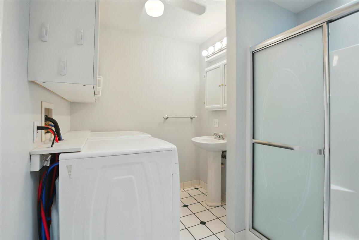 14 Goshen Lane New Gloucester ME 04260