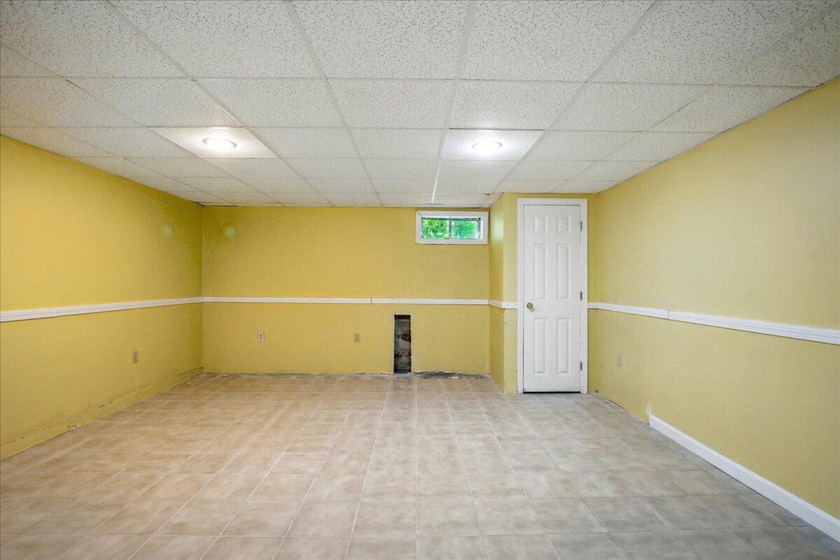 14 Goshen Lane New Gloucester ME 04260