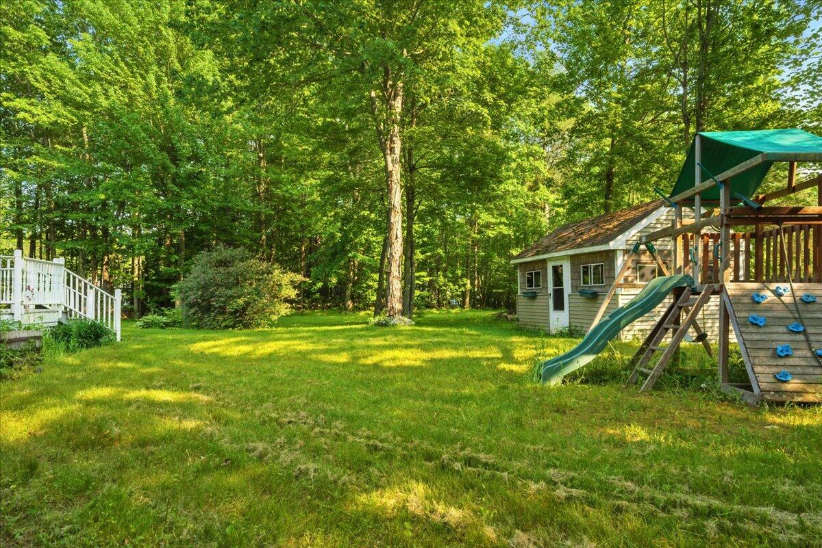 14 Goshen Lane New Gloucester ME 04260