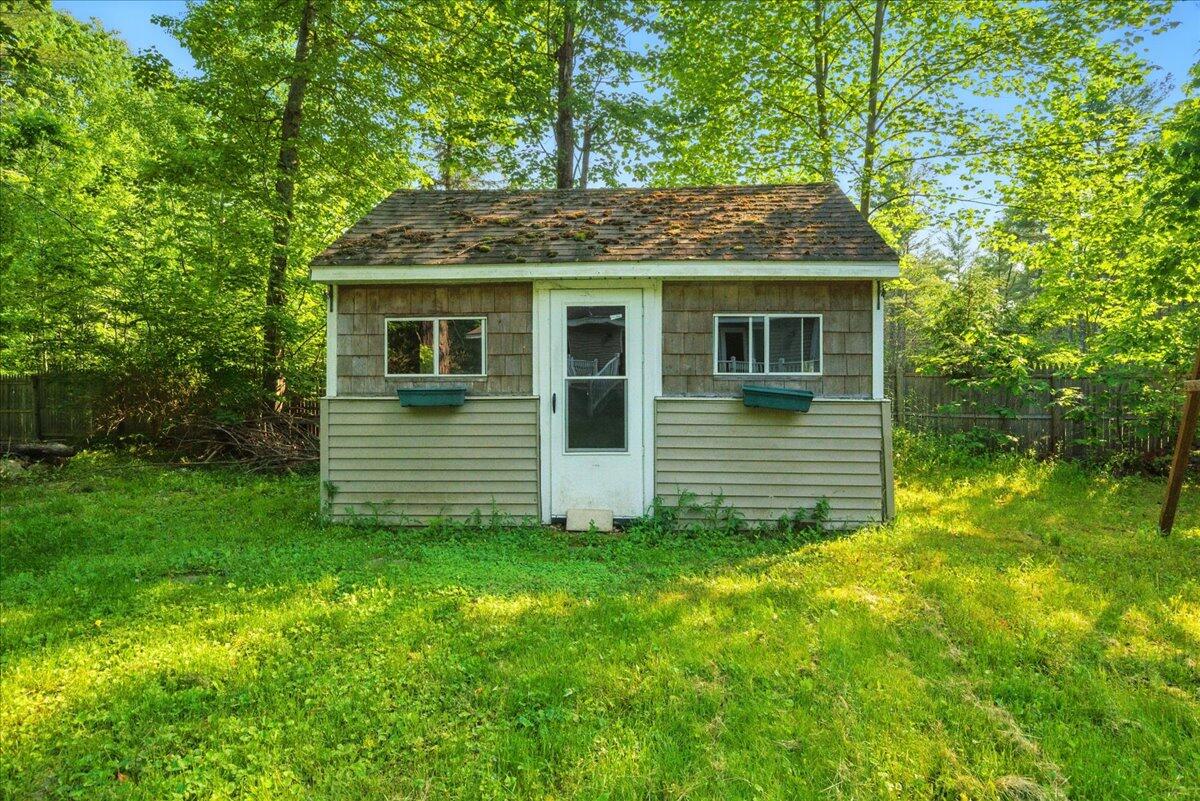 14 Goshen Lane New Gloucester ME 04260