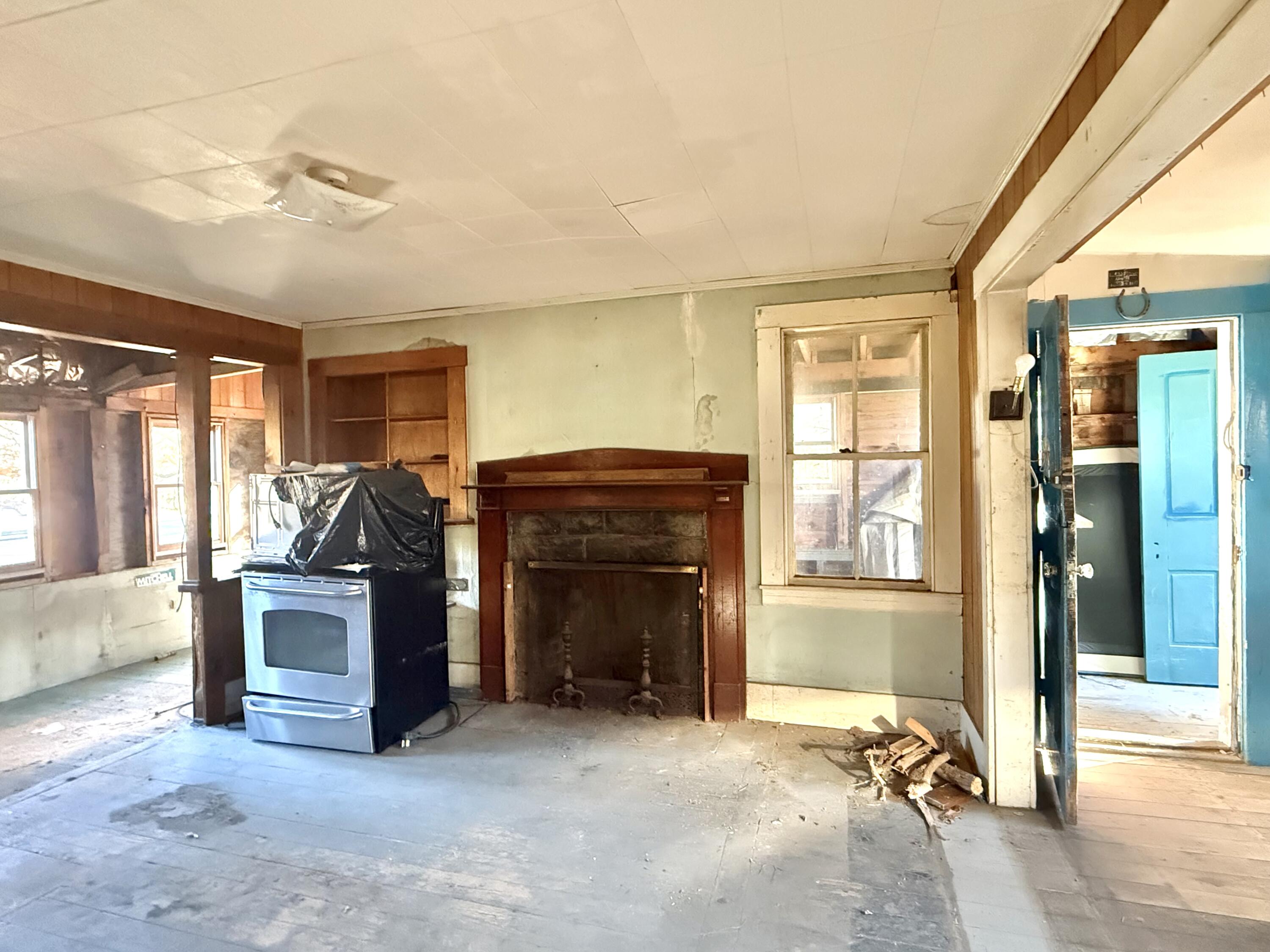 271 U.s. Route 1 Stockton Springs ME 04981