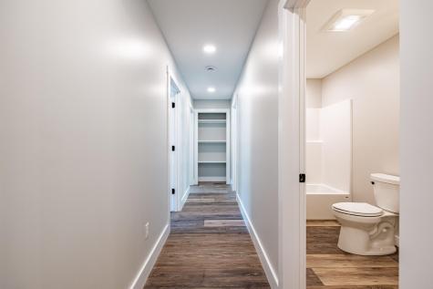 25 Lydia Lane Norway ME 04268