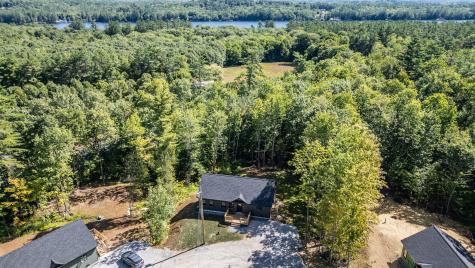 25 Lydia Lane Norway ME 04268