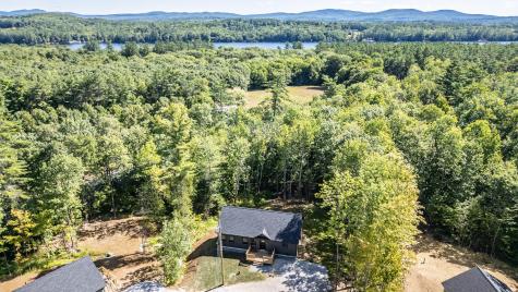 25 Lydia Lane Norway ME 04268