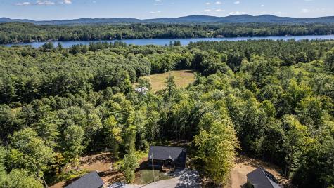 25 Lydia Lane Norway ME 04268