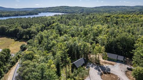 25 Lydia Lane Norway ME 04268