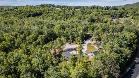 25 Lydia Lane Norway ME 04268