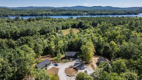 25 Lydia Lane Norway ME 04268