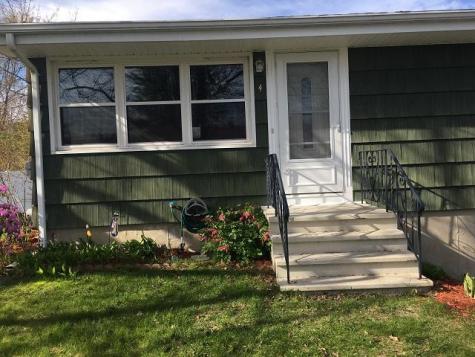 4 Grovemount Lane Lewiston ME 04240
