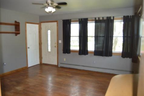 4 Grovemount Lane Lewiston ME 04240