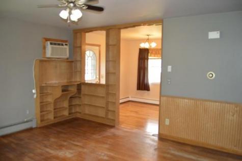 4 Grovemount Lane Lewiston ME 04240