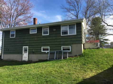 4 Grovemount Lane Lewiston ME 04240