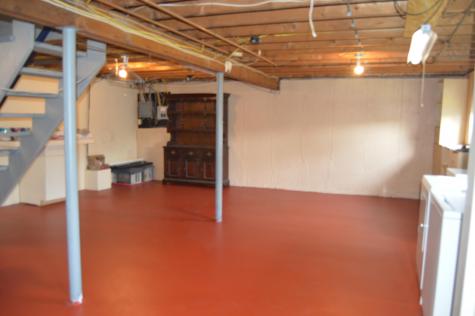 4 Grovemount Lane Lewiston ME 04240