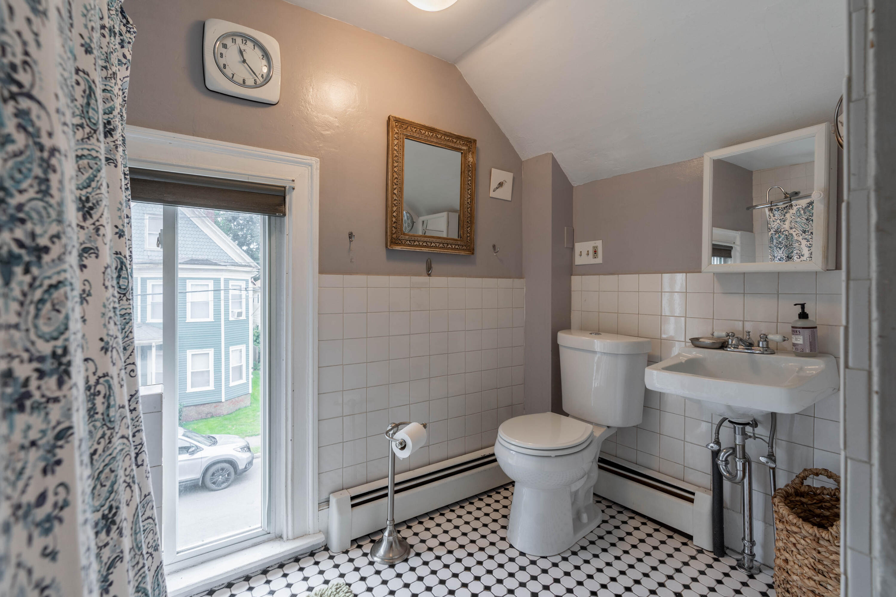 9 Alba Street Portland ME 04103