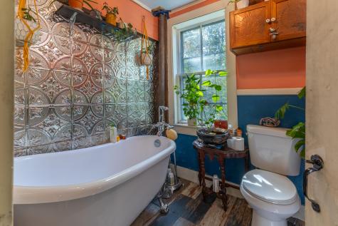 28 Central Street Ellsworth ME 04605