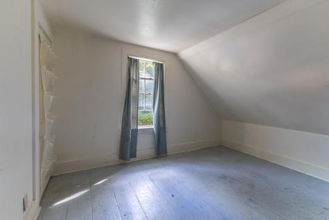 28 Central Street Ellsworth ME 04605