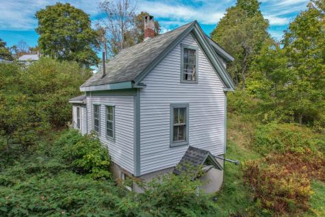 28 Central Street Ellsworth ME 04605