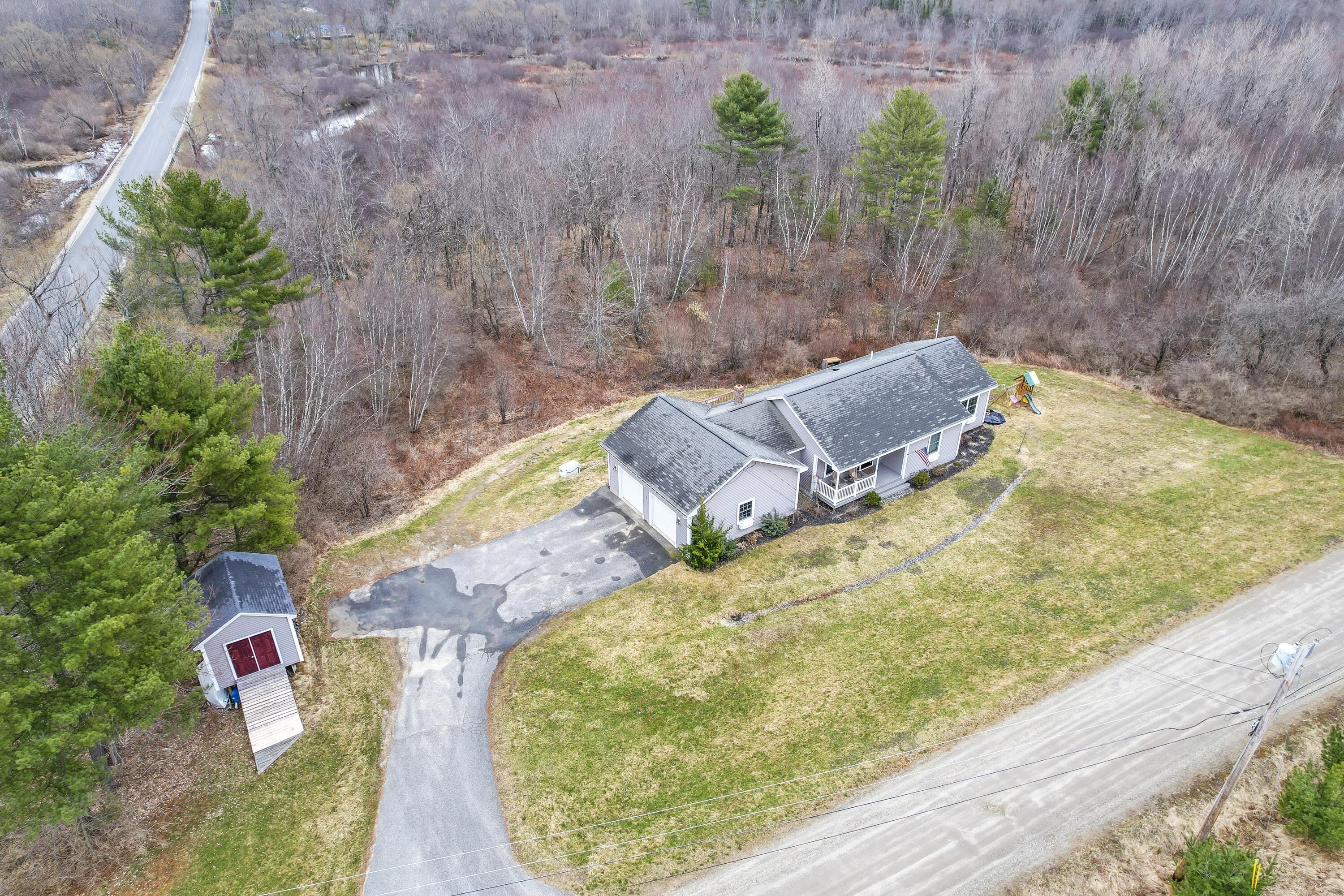 4 Meadow Way Richmond ME 04357