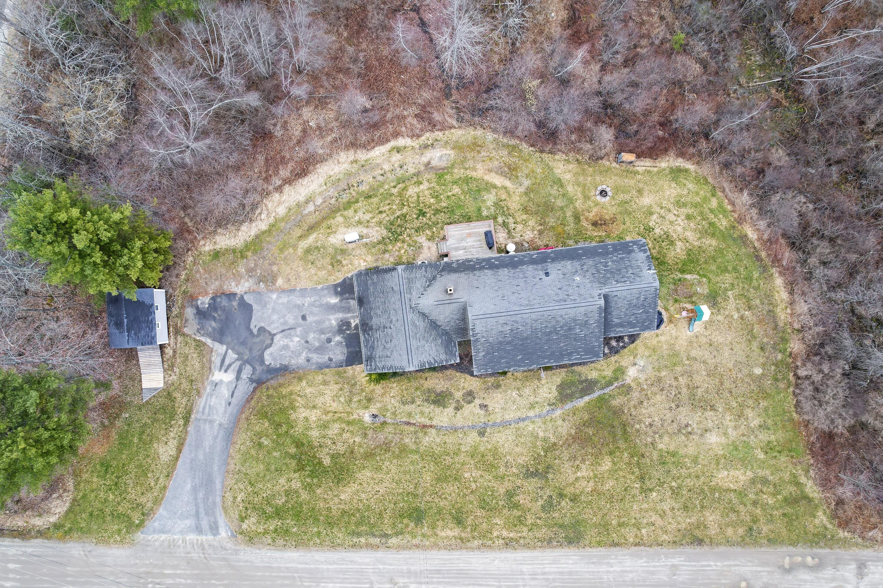 4 Meadow Way Richmond ME 04357