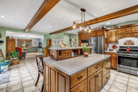 123 Fogg Road Readfield ME 04355