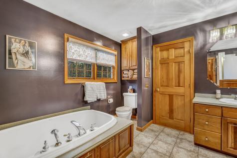 123 Fogg Road Readfield ME 04355
