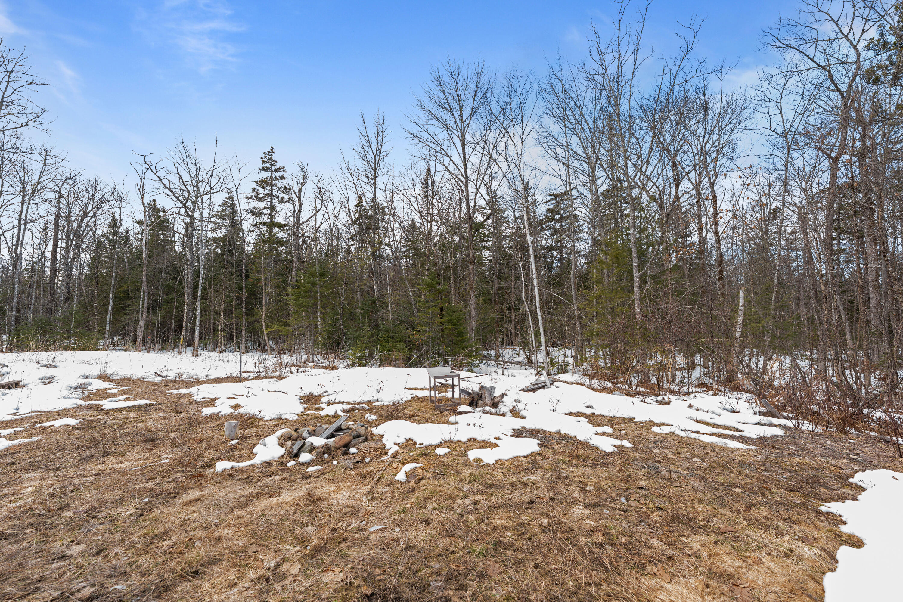 3 New England Road Abbot ME 04406