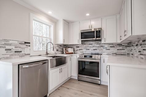 73 Autumn Lane Yarmouth ME 04096