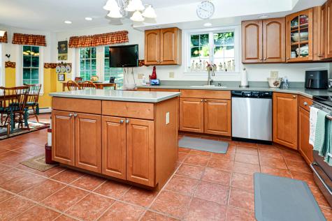 44 Mountain View Road Mexico ME 04224
