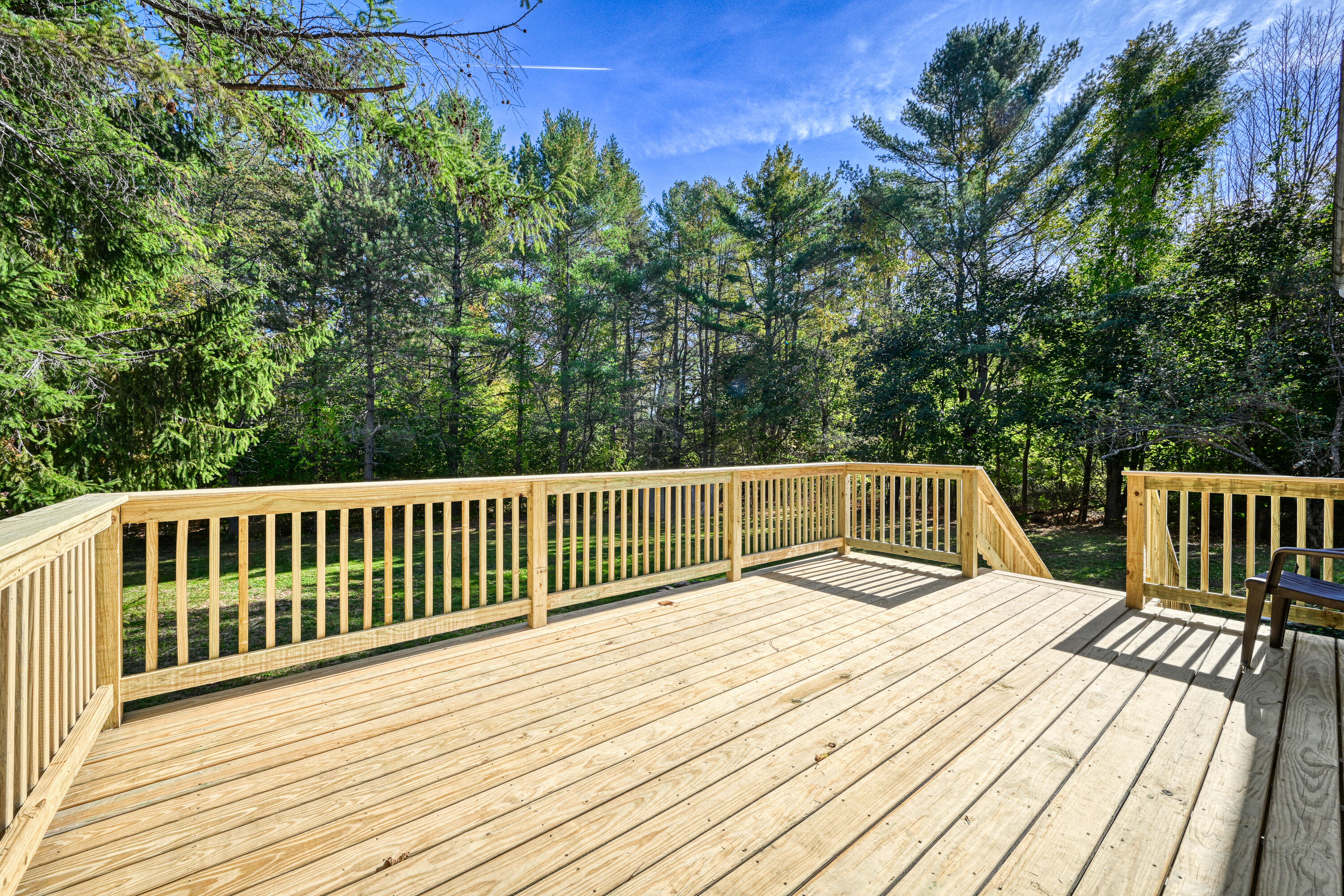 33 Woodridge Drive Manchester ME 04351