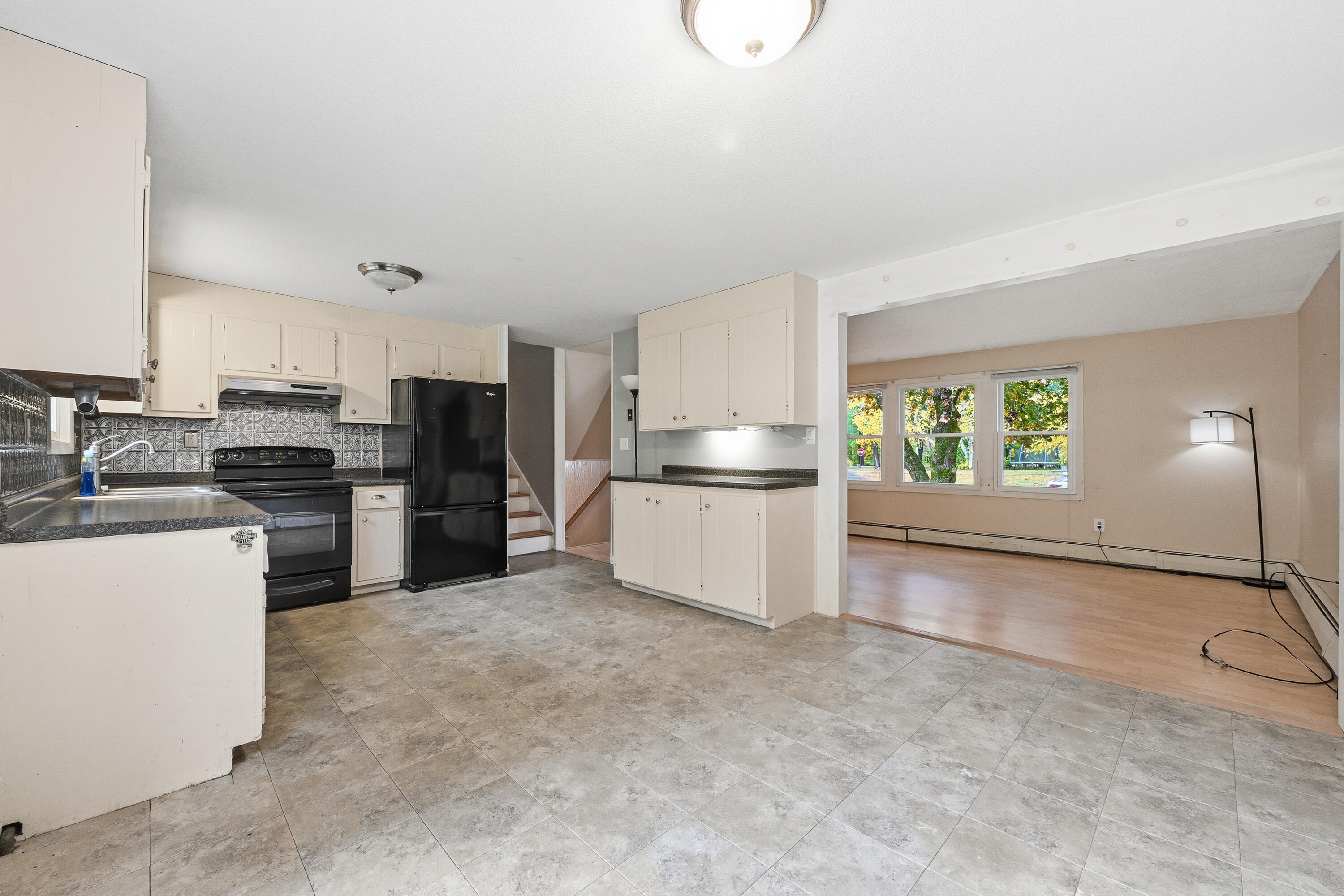 33 Woodridge Drive Manchester ME 04351