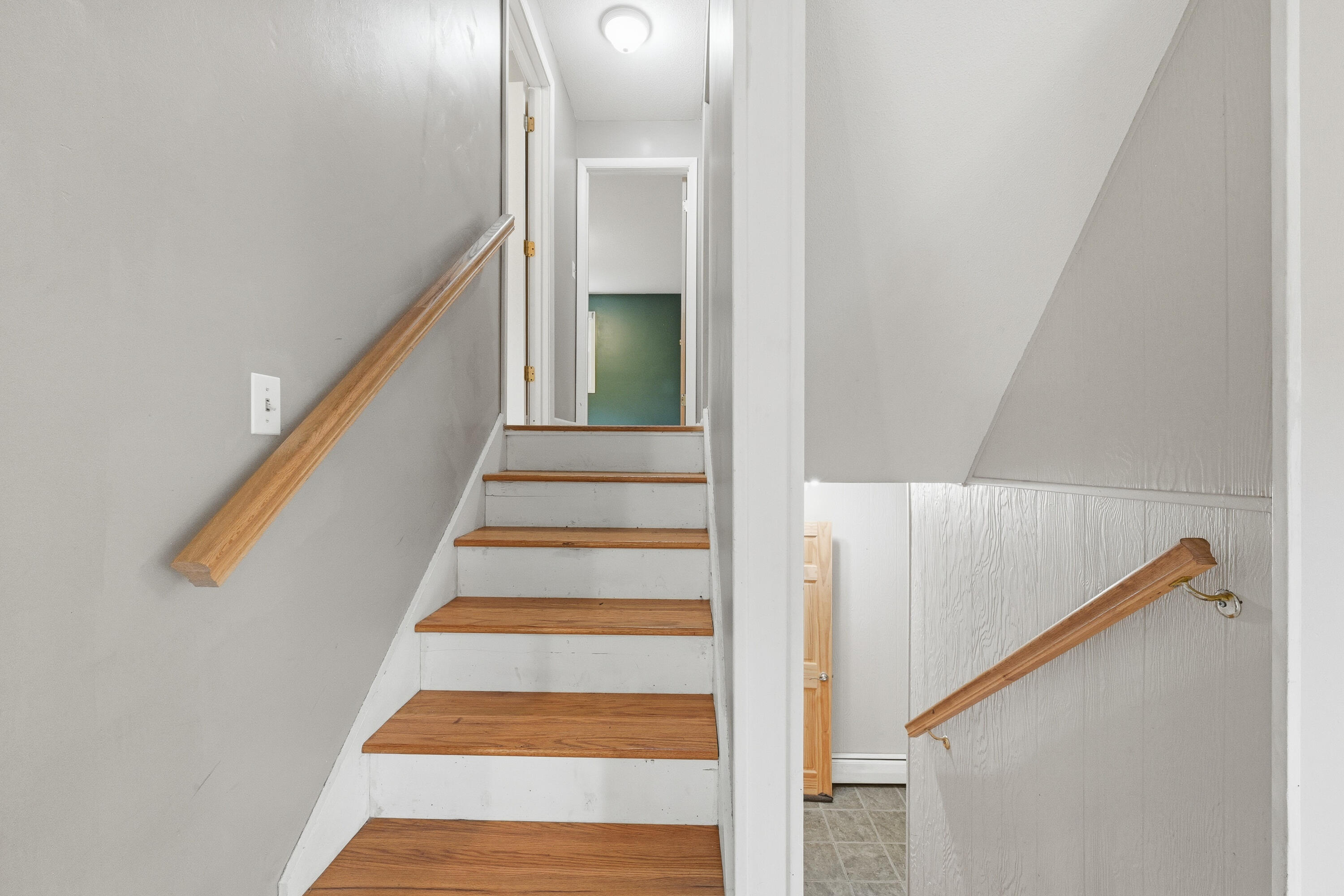 33 Woodridge Drive Manchester ME 04351