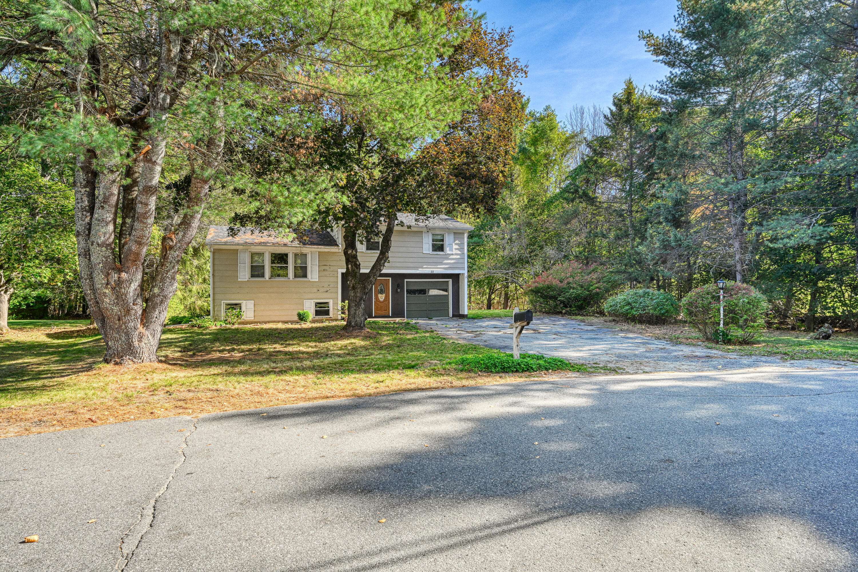 33 Woodridge Drive Manchester ME 04351