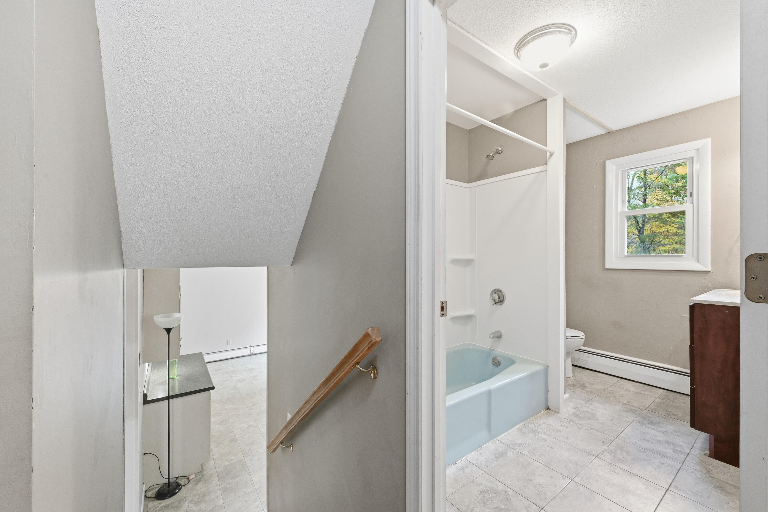 33 Woodridge Drive Manchester ME 04351