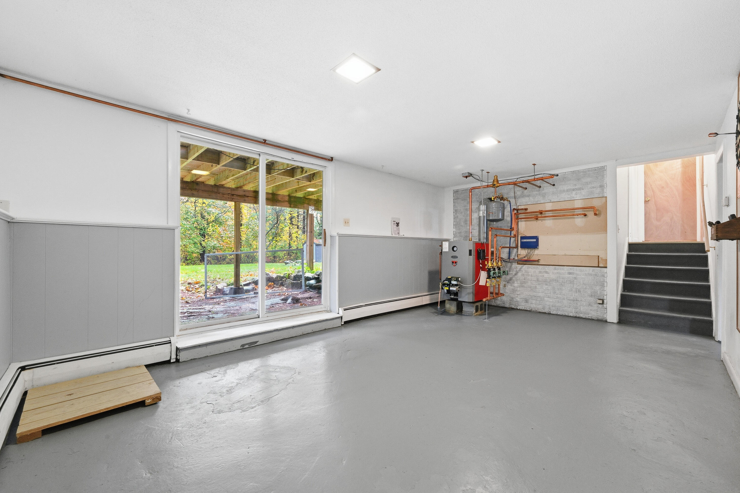 33 Woodridge Drive Manchester ME 04351